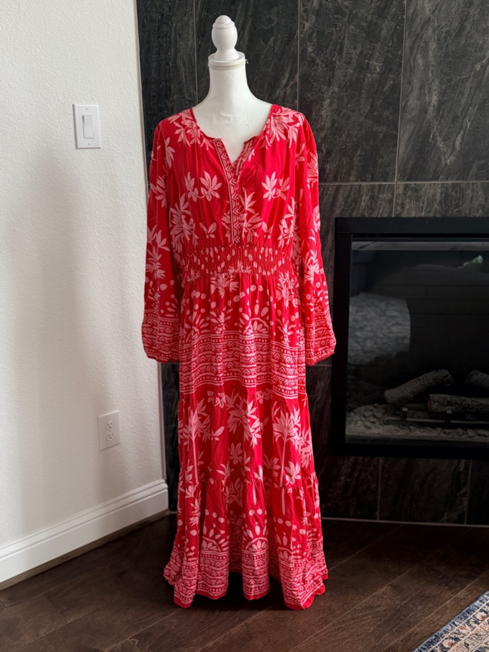 easel Pink Floral Maxi Dress with White Print Plus Size 2X - Picture 2 of 9